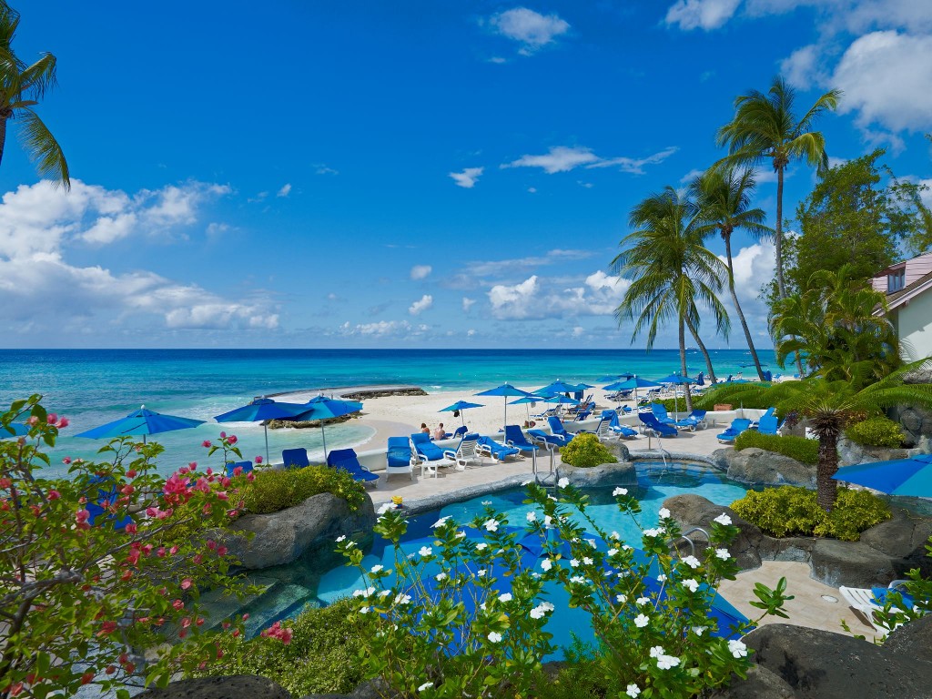 Pool and beach