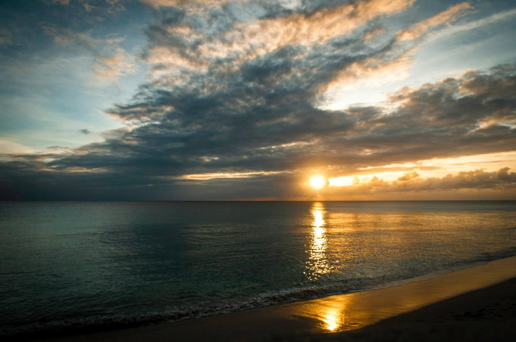 Waves Beach Resort Beach View Sunset