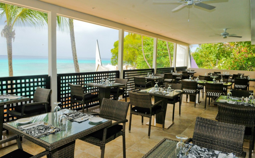 Waves Beach Resort Restaurant